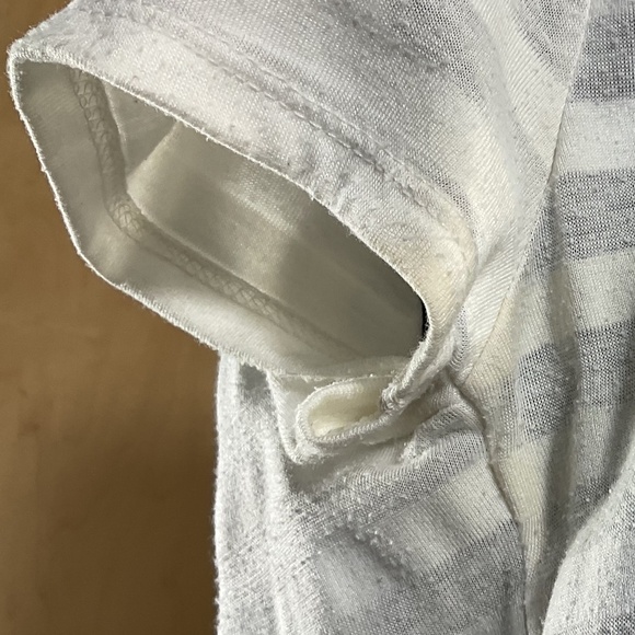 Bum Equipment White Semi-Sheer Striped T-Shirt With Adjustable Tie At Waist - Picture 5 of 9